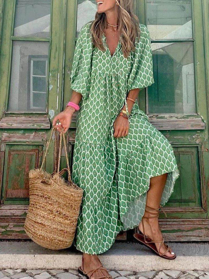 Wendolyn – Tiered Floral Maxi Dress