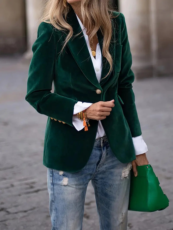 Selene – Tailored Velvet Blazer