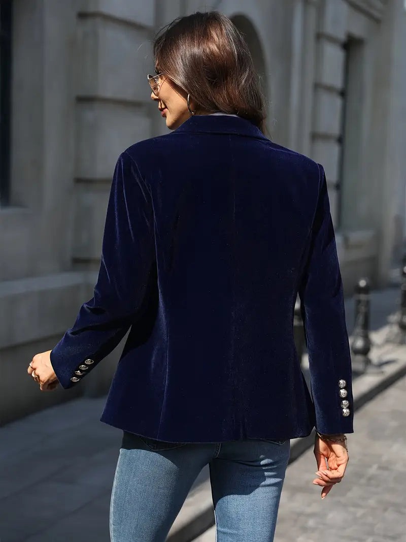 Selene – Tailored Velvet Blazer
