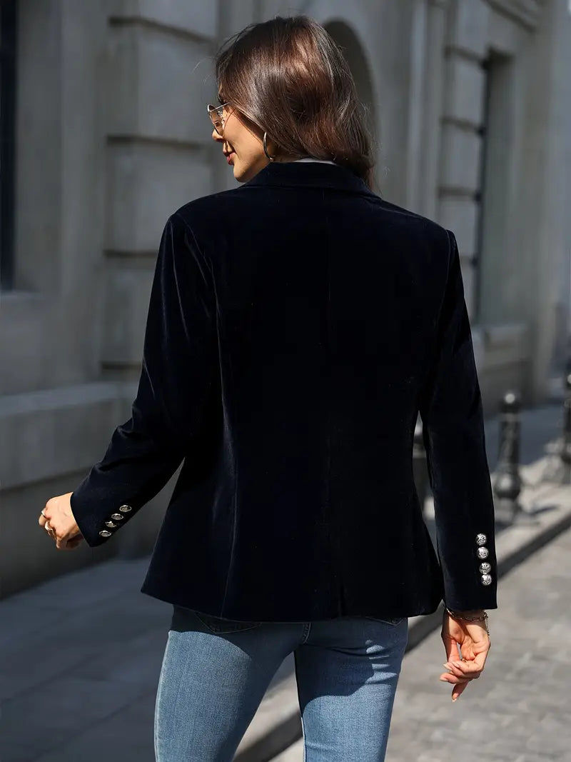 Selene – Tailored Velvet Blazer
