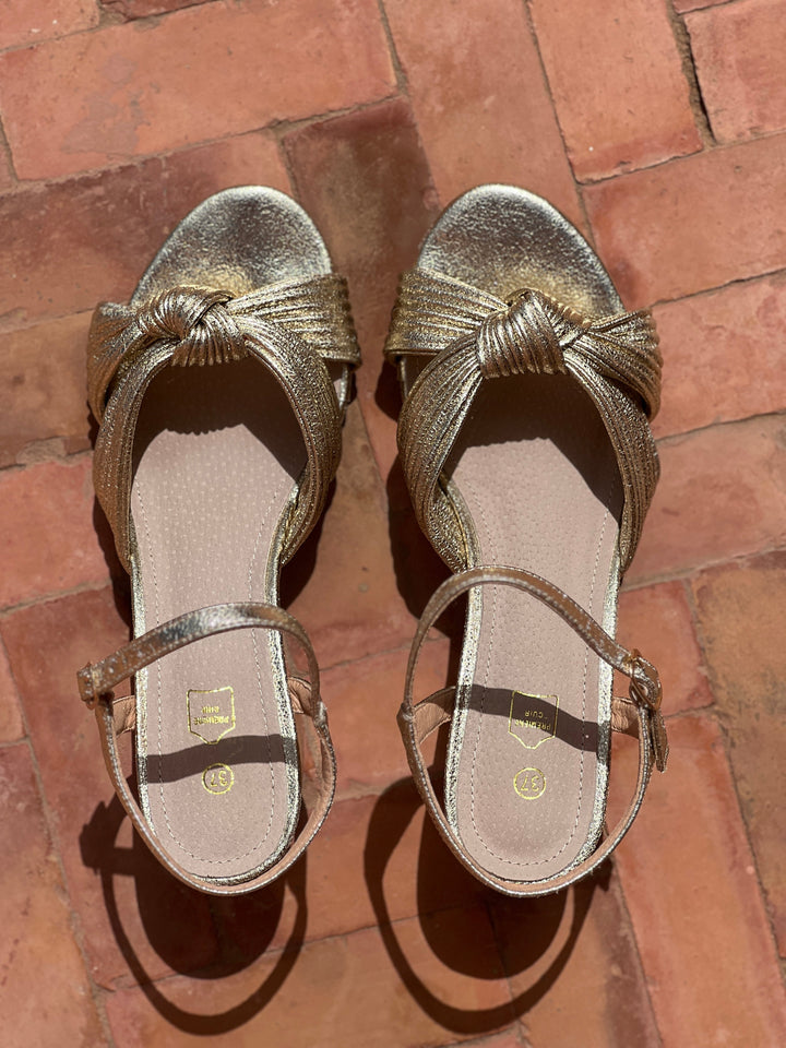 Elara – Knot Detail Mid-Heel Sandals
