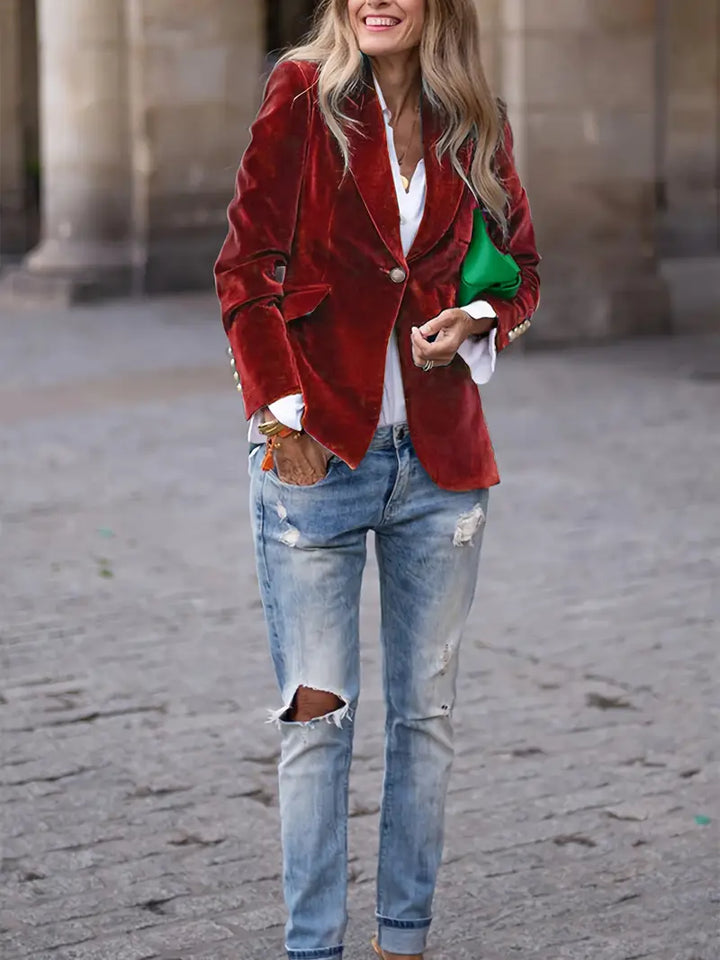 Selene – Tailored Velvet Blazer