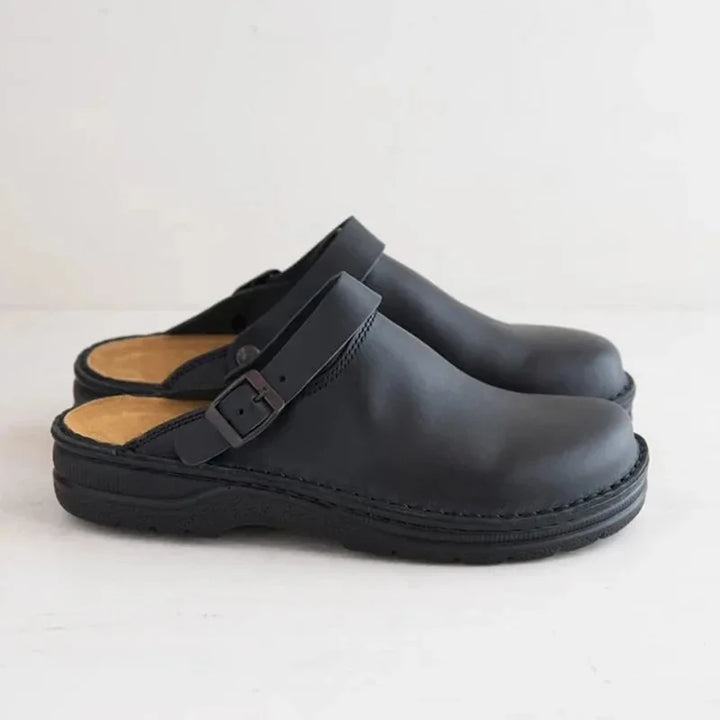 Amara – Adjustable Strap Leather Clogs