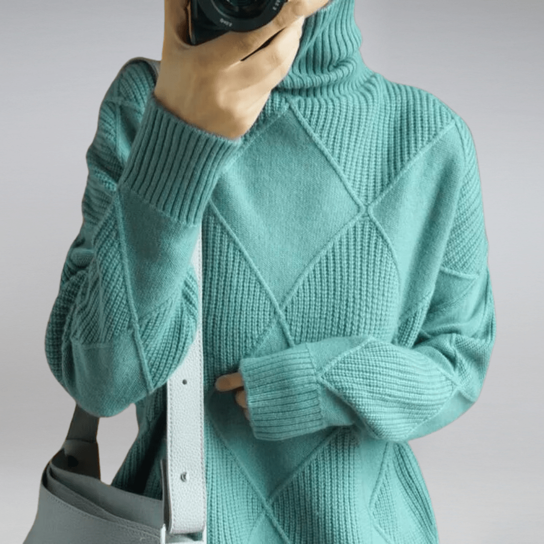 Alessia – Pure Cashmere Turtleneck Sweater
