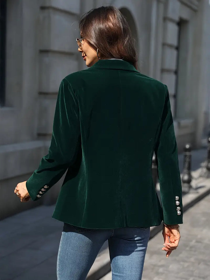 Selene – Tailored Velvet Blazer