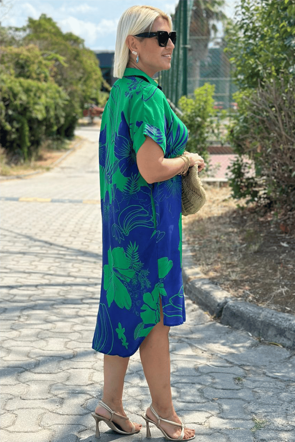 Lina – Floral Shirt Dress